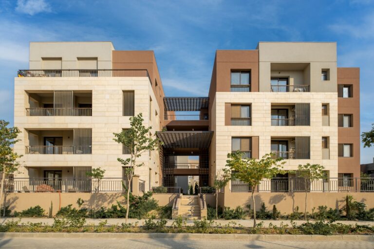 District 5 - القاهرة الجديدة - صور من المطور