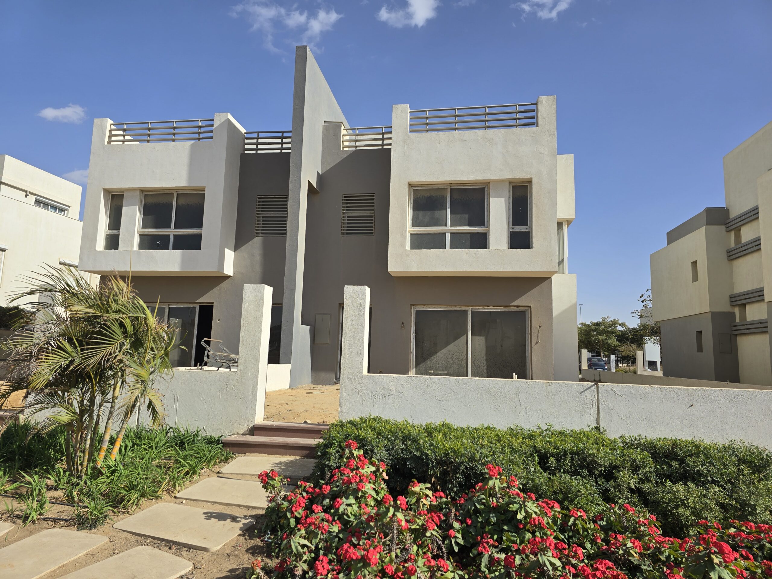 Twin villa at Hyde Park New Cairo
